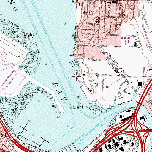 Topographic Map of Traulsen-College Point Heliport, NY