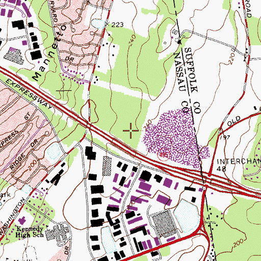 Topographic Map of WLIW-TV (Garden City), NY