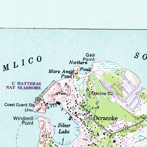 Topographic Map of Mary Anns Pond, NC