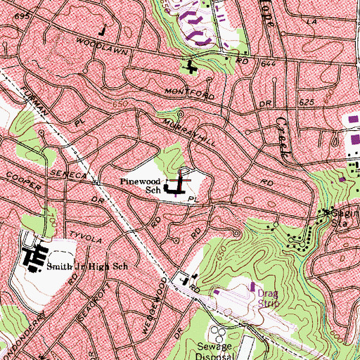 Topographic Map of Pinewood Elementary School, NC