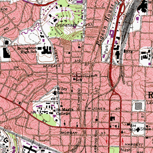 Topographic Map of Ravenscroft School, NC